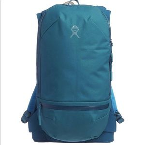 Hydro flask hydration pack